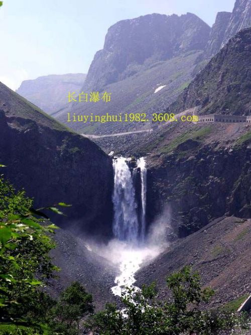 長白瀑布圖片