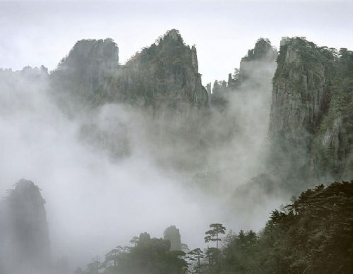 黃山雲霧圖片