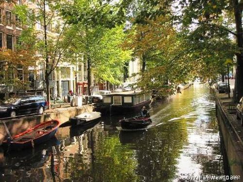 秋天的荷蘭運河圖片