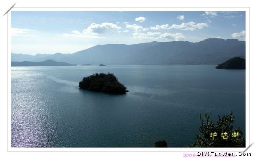 瀘沽湖景點圖片