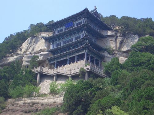 龍山石窟圖片