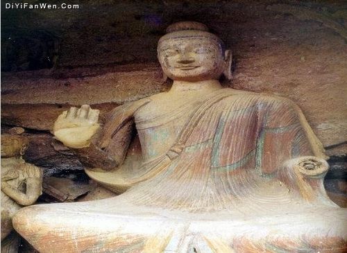 麥積山石窟圖片