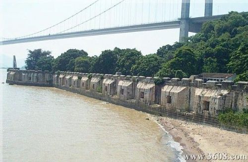 威遠炮台圖片
