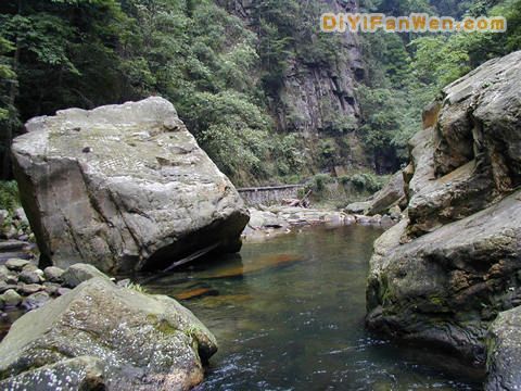 金鞭溪圖片
