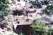 寒同山神仙洞圖片