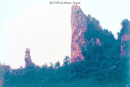 石人山圖片