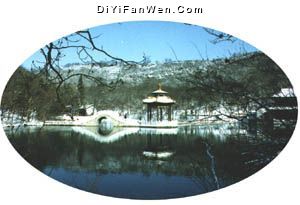 深秀湖圖片