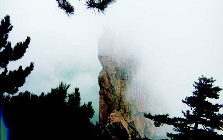 石人山圖片
