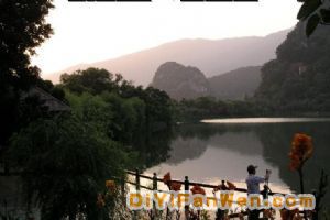 七星岩圖片