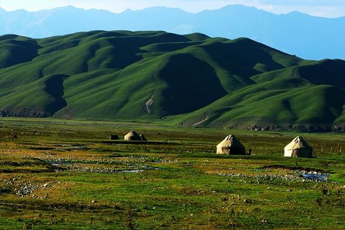 新疆那拉提風光圖片