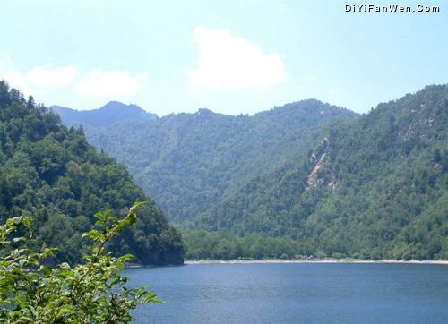 青海孟達天池圖片
