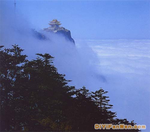 峨眉山圖片
