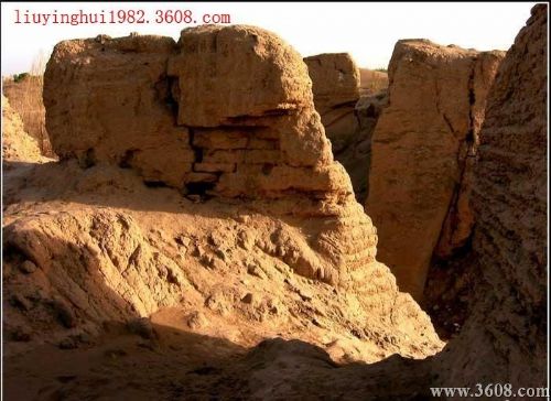 甘肅黑水國遺址及漢墓群圖片