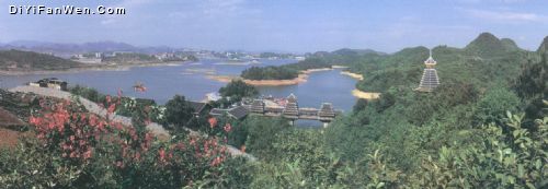 紅楓湖風景圖片