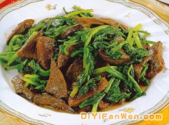 豬肝炒菠菜
