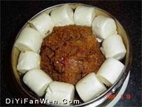 粉蒸肉令人饞涎欲滴