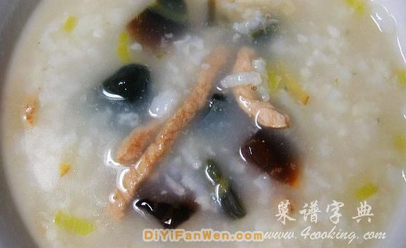 皮蛋瘦肉粥-粥食譜