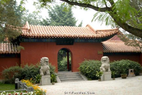戲馬台圖片