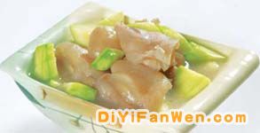豬蹄瓜菇湯