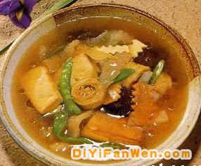 什錦羹湯
