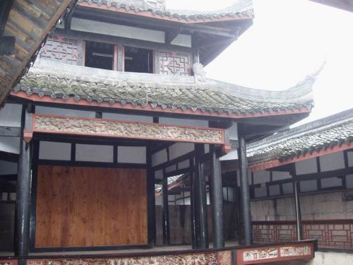 四川寶箴塞風光圖片