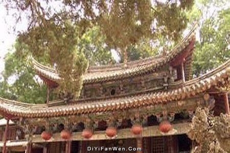 雲南曹溪寺圖片