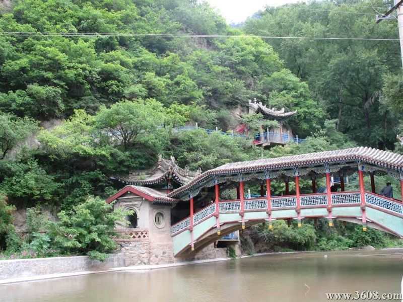 興隆山圖片