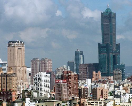 台灣高雄85大樓圖片