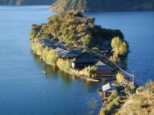 瀘沽湖圖片