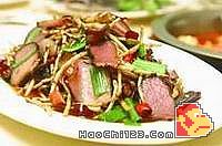 折耳根炒臘肉