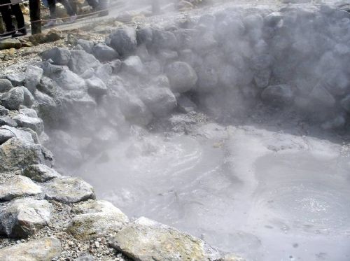 日本箱根大涌谷火山遺址圖片