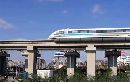 磁懸浮列車圖片
