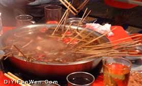 火鍋：串串香