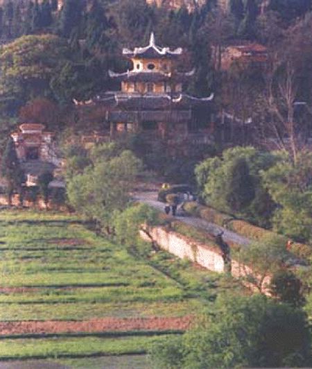 安龍招堤圖片