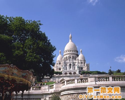 巴黎神聖美麗的古建築圖片