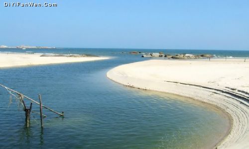 美麗的東山海島圖片