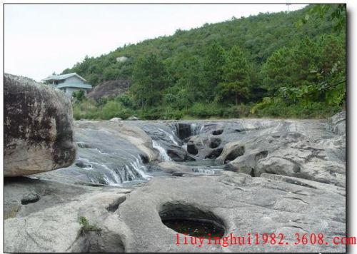 九鯉湖圖片