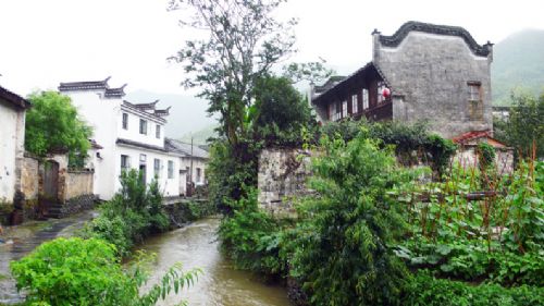 雨中徽州印象圖片