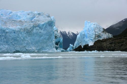 阿根廷莫萊諾冰川圖片