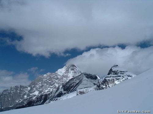 四川四姑娘山雪景圖片