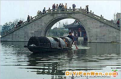 紹興：煙雨水鄉里的夢