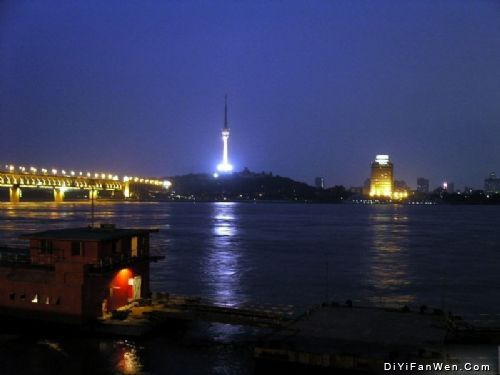 湖北武漢長江大橋圖片