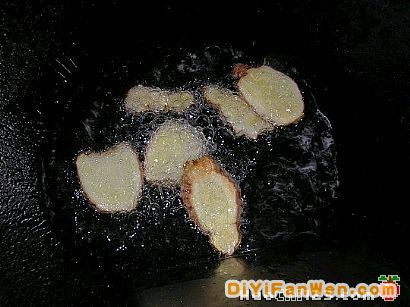 木耳炒百葉[多圖]