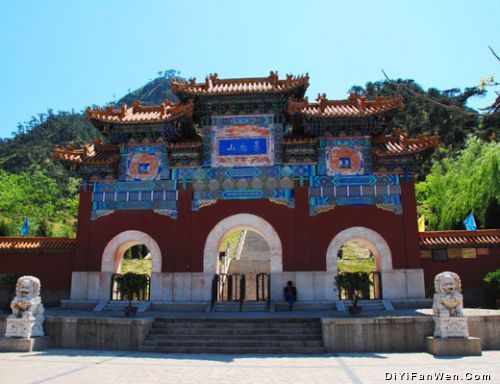 景忠山風光圖片