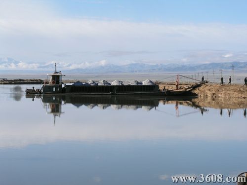 茶卡鹽湖圖片