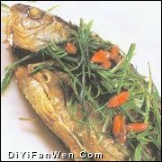枸杞燒鯽魚