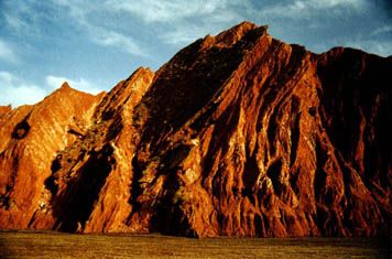 天山神秘大峽谷圖片