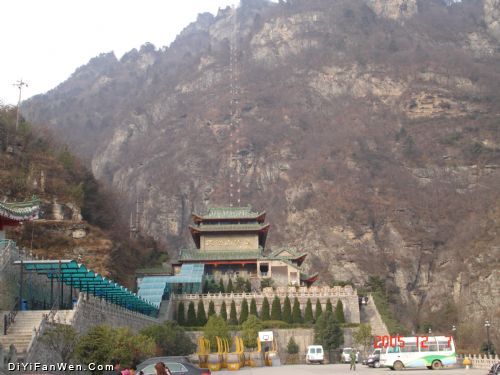 武當山金殿索道圖片