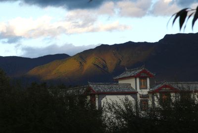 梅里雨崩圖片