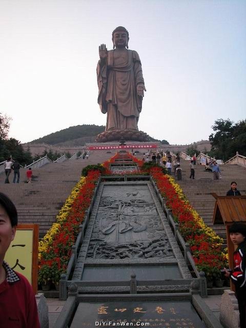 靈山大佛圖片